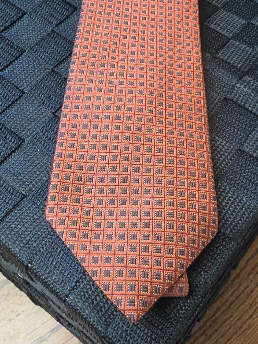 NWT Brooks Brothers Makers & Merchants 100% Silk Tie Orange Brown Geometric Neck